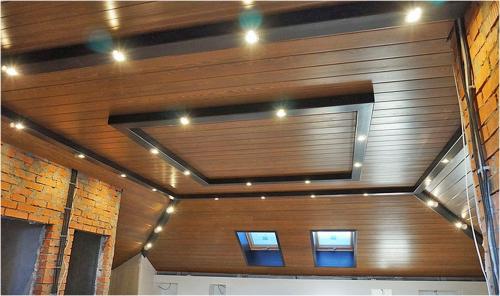 Декоративные балки на потолок из дерева. Цена вопроса или материалы для изготовления балок