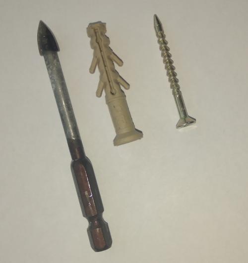 Как повесить гардину без дрели. Крепление на бетонной стене без перфоратора, обычной дрелью без удара