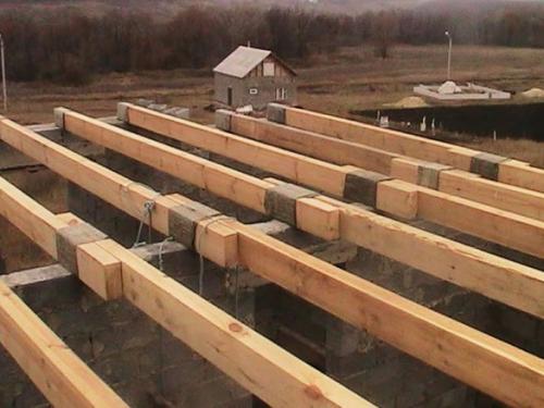 Какую древесину лучше выбрать для деревянных перекрытий. Деревянные балки перекрытия - размеры и нагрузки