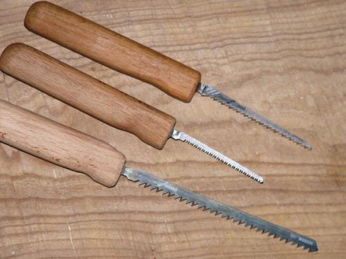 Резные изделия из дерева. Резьба по дереву. Картинки, фото изделий, эскизы, рисунки, декоративные фигурки