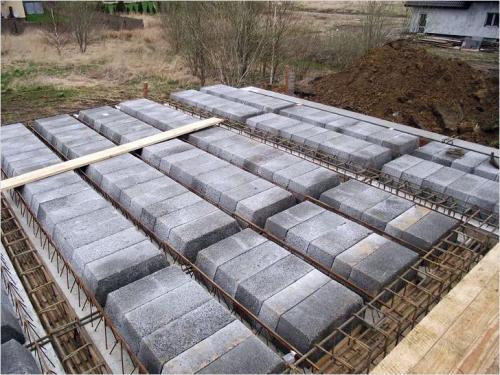 Потолочные перекрытия в частном доме.Особенности работы. Как сделать потолок в частном доме с мансардой 03 Потолочные перекрытия в частном доме.Особенности работы. Как сделать потолок в частном доме с мансардой 03