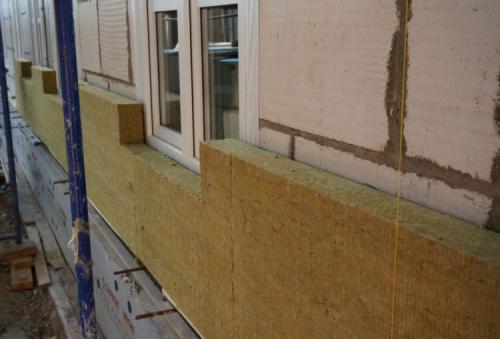 Современное утепление кирпичного дома. Чем и как утеплить фасад кирпичного загородного дома: полезные советы и рекомендации