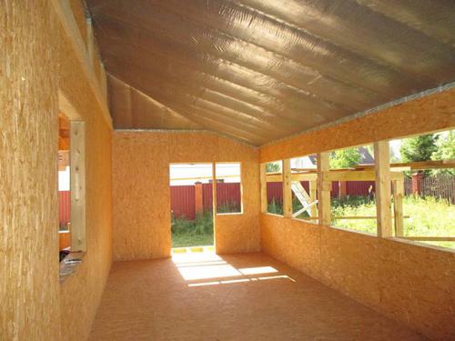 Утепление веранды изолоном. Нюансы теплоизоляции холодной веранды в доме из дерева