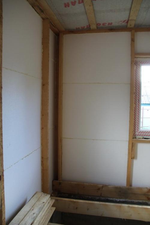 Утепление веранды изолоном. Нюансы теплоизоляции холодной веранды в доме из дерева