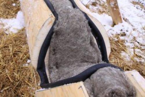 Лучший утеплитель для дома из бруса. Какие бывают межвенцовые утеплители?