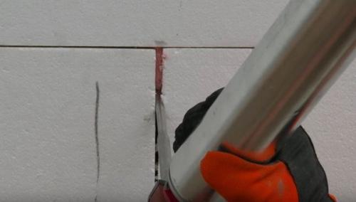 Можно ли утеплять кирпичный дом пенопластом. Утепление дома пенопластом: личный опыт