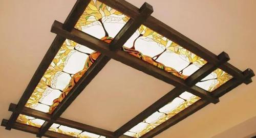 Как крепить фальш балки к потолку. Варианты размещения фальшбалок на потолке