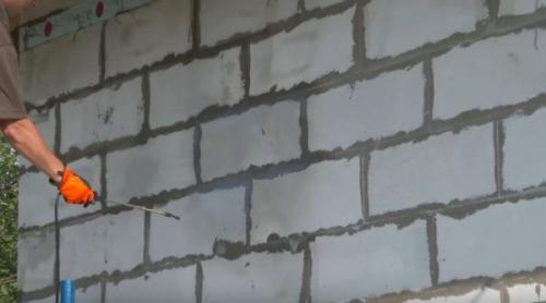 Утепление кирпичной стены снаружи пенополистиролом. Утепление стен снаружи пенопластом