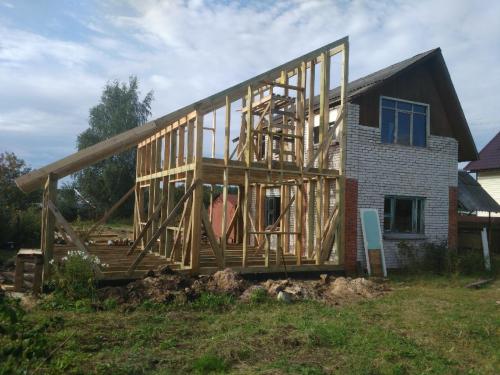 Каркасная пристройка к кирпичному дому. Особенности пристроя на основе каркаса