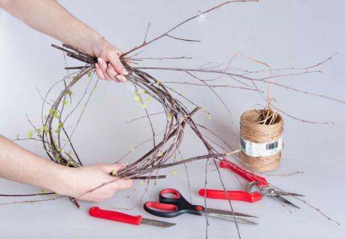 Фото поделок своими руками из дерева в домашних условиях. Поделки из дерева своими руками: лучшие варианты для начинающих и обзор самых интересных решений использования древесины (115 фото) 31 Фото поделок своими руками из дерева в домашних условиях. Поделки из дерева своими руками: лучшие варианты для начинающих и обзор самых интересных решений использования древесины (115 фото) 31