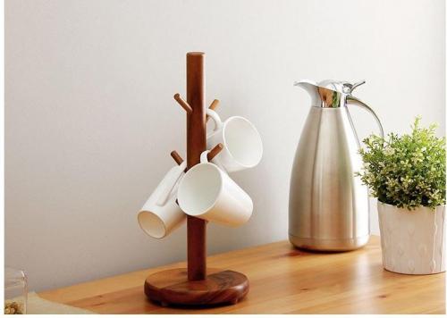 Фото поделок своими руками из дерева в домашних условиях. Поделки из дерева своими руками: лучшие варианты для начинающих и обзор самых интересных решений использования древесины (115 фото) 21 Фото поделок своими руками из дерева в домашних условиях. Поделки из дерева своими руками: лучшие варианты для начинающих и обзор самых интересных решений использования древесины (115 фото) 21