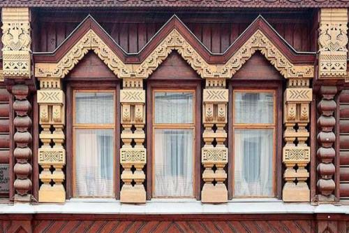 Как называется резное украшение вокруг окна. О чём рассказывают оконные наличники русских домов: символизм в деревянном зодчестве