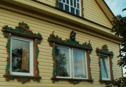Как называется резное украшение вокруг окна. О чём рассказывают оконные наличники русских домов: символизм в деревянном зодчестве