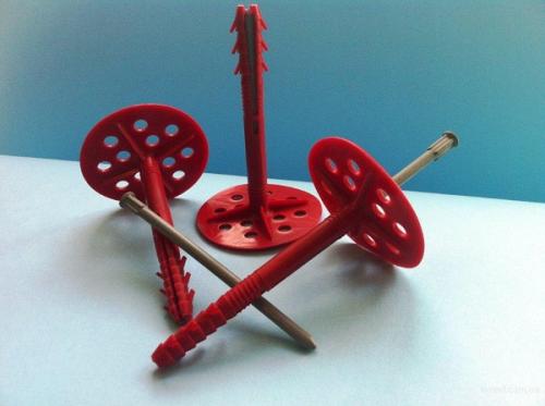 Чем крепить пенополистирол к дереву. Особенности утепления деревянного дома полистиролом 22