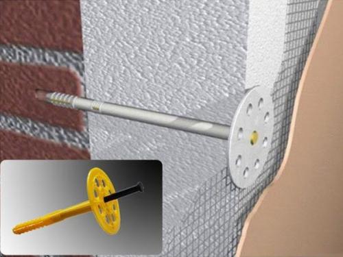 Как крепить пенополистирол к кирпичной стене. Крепление пенопласта к кирпичным и бетонным стенам