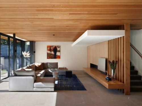 Деревянный потолок в квартире. Виды отделочных материалов из дерева