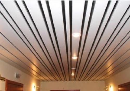 Потолок из реек своими руками. О преимуществах реечных потолков