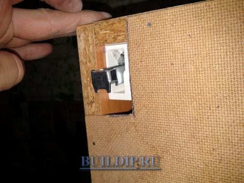 Как повесить шкаф на стену с утеплителем. Как прикрепить навесной шкаф к стене?