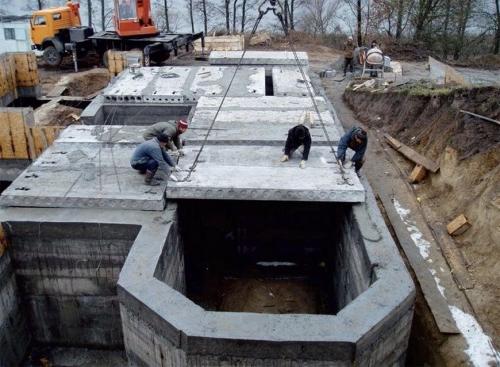 Крепление балок перекрытия к армопоясу. Устройство, виды и особенности изготовления армированного укрепляющего пояса для балок перекрытия