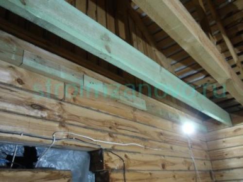 Как подшить потолок досками одному. Как подшить потолок одному шестиметровыми досками