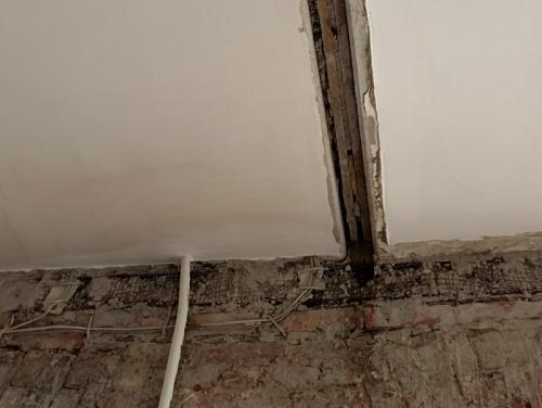 Замена деревянных балок перекрытия. Нюанс замены деревянных перекрытий на железобетонные плиты в старом фонде