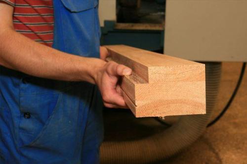 Как склеить брус из досок. Можно ли сделать материал самому?