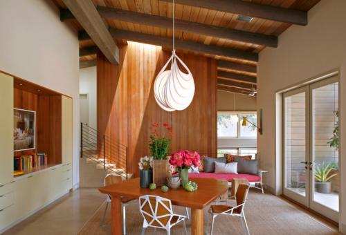 Потолок в деревянном доме с балками. Деревянный потолок с декоративными балками: 165+ (Фото) дизайна и отделки