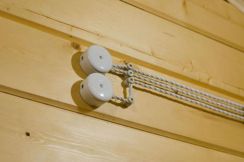 Освещение в деревянном доме с балками. Как сделать освещение в деревянном доме из бруса