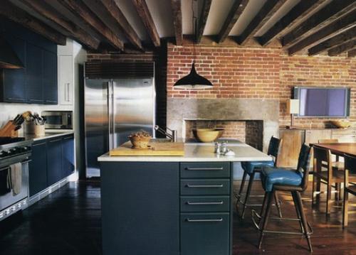 Белые балки на потолке. Для каких стилей подходят потолочные балки?