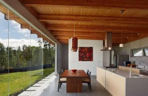 Фальш балки в интерьере. Виды 10