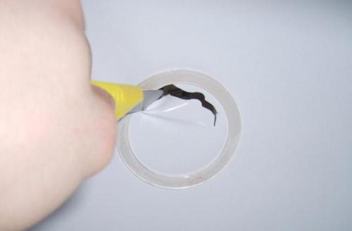 Натяжной потолок с деревянными балками. Монтаж