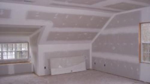 Простая и недорогая отделка мансарды. Отделка мансарды своими руками, фото вариантов