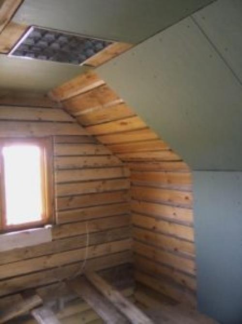 Простая и недорогая отделка мансарды. Отделка мансарды своими руками, фото вариантов