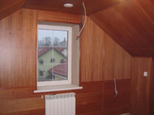 Простая и недорогая отделка мансарды. Отделка мансарды своими руками, фото вариантов