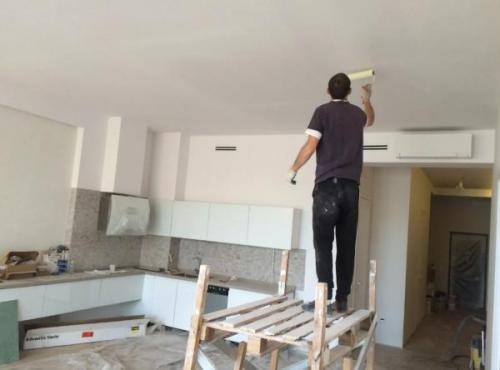 Косметический ремонт потолка в старом деревянном доме. Как починить просевший потолок из дранки в старом доме