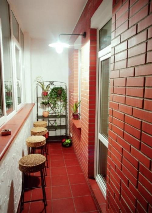 Чем лучше обшить балкон внутри. Чем обшить балкон? 02 Чем лучше обшить балкон внутри. Чем обшить балкон? 02