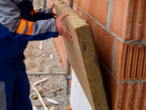 Утепление стен кирпичного дома изнутри минеральной ватой. Технология утепления стен изнутри каменной ватой 11 Утепление стен кирпичного дома изнутри минеральной ватой. Технология утепления стен изнутри каменной ватой 11