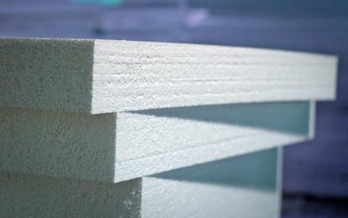 Какой утеплитель лучше для стен кирпичного дома. Чем и как утеплить фасад кирпичного загородного дома: полезные советы и рекомендации