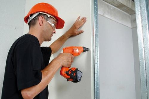 Крепление бруса к деревянной стене. Как прикрепить деревянный брус к стене из бетона, кирпича, газоблока, дерева и гипсокартона?