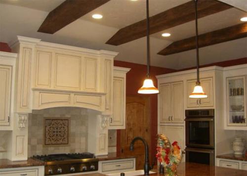 Балки на потолке в квартире. Как балки используются в помещениях разного функционального назначения 01