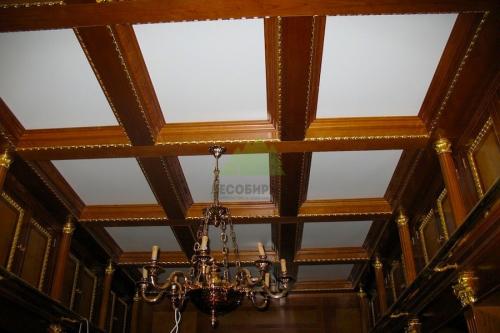 Потолок с балками освещение. Виды и материалы 16