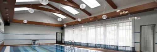 Балки на потолке в квартире. Потолок с балками: ТОП-170 фото и видео идей оформления потолка с балками. Подбор дизайна для низких и высоких потолков. Виды материалов для балок