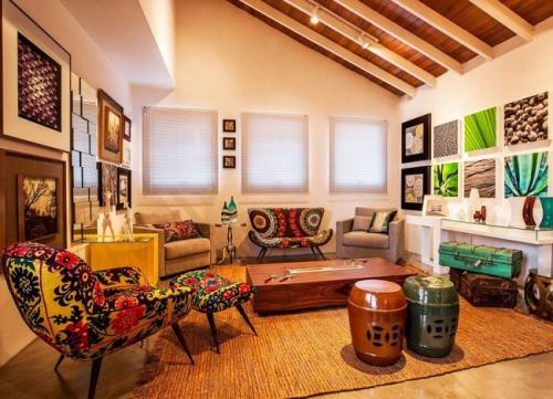 Чем покрасить деревянные балки на потолке. Дизайн с помощью потолочных балок