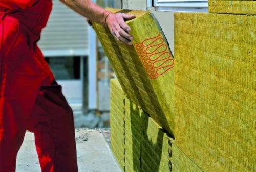 Утепление кирпичной стены минватой снаружи и изнутри. Как утеплить кирпичную стену изнутри самому? 24