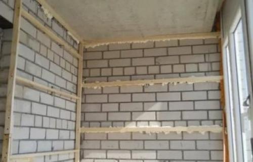 Как крепить брус 100х100 к кирпичной стене. Как прикрепить доску к кирпичной стене: способы — Из кирпича