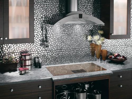 Отделка стен на кухне: варианты. Чем отделать стены на кухне: критерии выбора материалов для разных зон