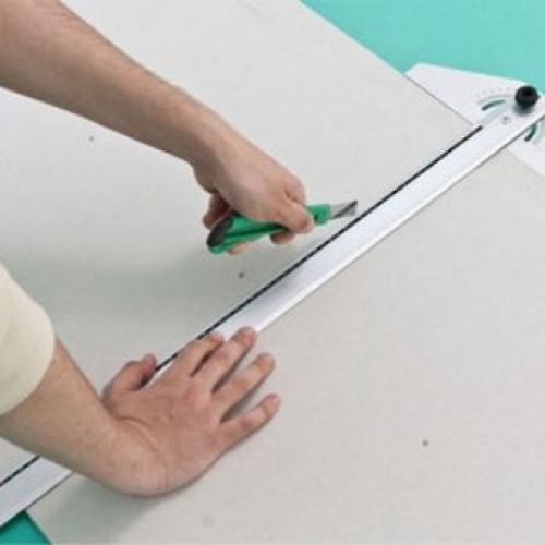 Одноуровневый потолок из гипсокартона своими руками. Особенности 06 Одноуровневый потолок из гипсокартона своими руками. Особенности 06