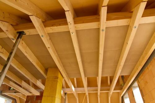 Как сделать потолок с балками в деревянном доме. Конструкции перекрытий и потолков в деревянном доме