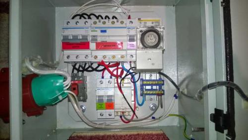 На что крепить дин рейку. DIN рейка – для чего применяется устройство и особенности монтажа модульного оборудования (105 фото). 5 лучших вариантов для щитка!