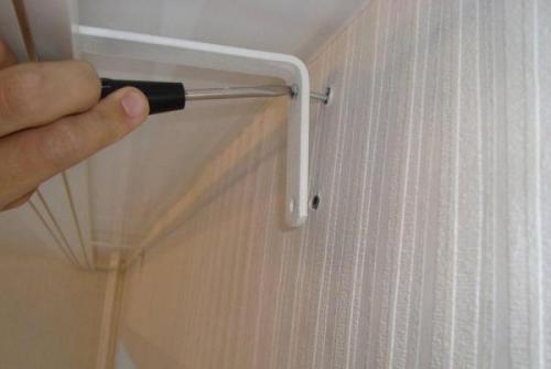 Как закрепить дюбель в стене. 5 способов крепко закрепить дюбель в разбитом отверстии